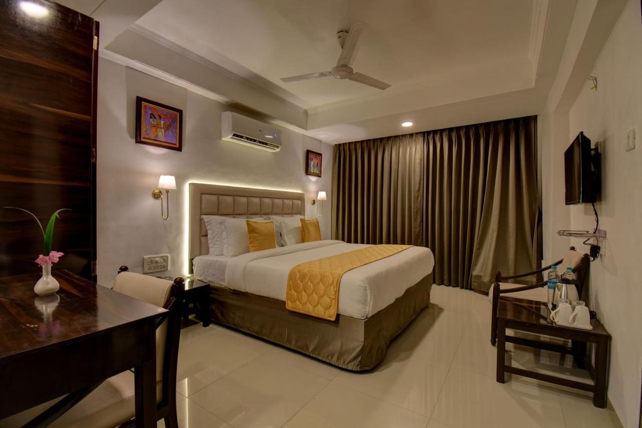 Elite Hotel Lonavala Exterior photo